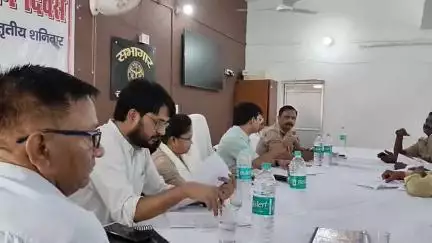 अमेठी: अमेठी कस्बे में अतिक्रमण बना जाम का कारण, अधिवक्ता ने संपूर्ण समाधान दिवस में उठाई आवाज
