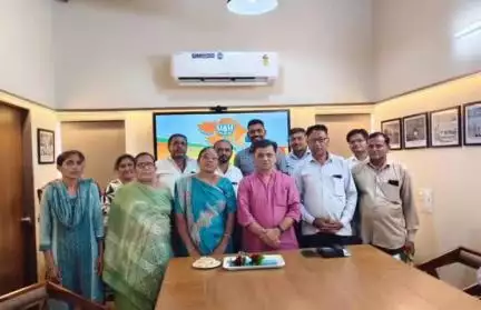 લીલીયા: લીલીયાના ધારાસભ્ય કસવાલાના મતવિસ્તાર ખાતે આવતી ગણેશગઢ,લુવારાગ્રામ પંચાયત સમરસ: ધારાસભ્યના કાર્યાલય ખાતે પાઠવ્યા અભિનંદન