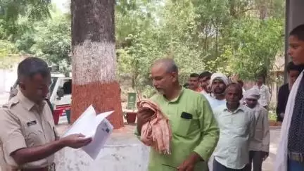 डेहरी: पुलिस अधीक्षक रोशन कुमार ने डेहरी में आमजनों से की मुलाकात, समस्याओं के समाधान का दिया आश्वासन