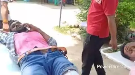 कटोरिया: अबरखा मोड़ पर सड़क हादसे में बाइक सवार दो युवक जख्मी