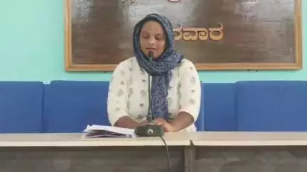 ಕಾರವಾರ: ತನ್ನ ತಂದೆಯ ಹತ್ಯೆ ಮಾಡಿದ್ದ ಆರೋಪಿಗೆ ಜೈಲಿಗೆ ಹಾಕದೆ ಆಸ್ಪತ್ರೆಯಲ್ಲೇ ಐಷಾರಾಮಿ ಜೀವನ :ನಗರದಲ್ಲಿ ಪೂರ್ಣಿಮಾ ಕೋಳಂಬಕರ್ ಆರೋಪ
