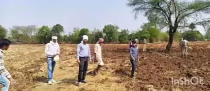 बमोरी: आरी मोबाइल कोड से भूमि विवाद का निपटारा, आवेदक को मिला कब्ज़ा