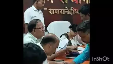 रामसनेही घाट: तहसील रामसनेहीघाट में संपूर्ण समाधान दिवस का आयोजन, तहसीलदार प्राची त्रिपाठी ने शिकायतों को सुना