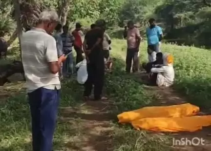 पेटलावद: ग्राम घुघरी में तालाब में डूबने से दो सगी बहनों की हुई मौत, मौक़े पर पहुंची पुलिस