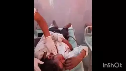 रामसनेही घाट: नारायण रेस्टोरेंट के पास मोटरसाइकिल अनियंत्रित होकर डिवाइडर से टकराई, तीन लोग हुए घायल