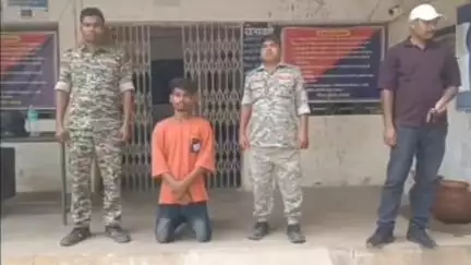 रायगढ़: कपल के बीच तीसरे लड़के की एंट्री, बॉयफ्रेंड ने पूछा किससे प्यार है, गर्लफ्रेंड बोली किसी से नहीं, फिर जंगल में हुआ रेप