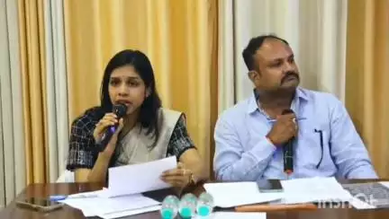 बीकानेर: महेश जन ट्रस्ट द्वारा महेश गौरव सम्मान का आयोजन जिला उद्योग संघ कार्यालय में किया गया, गंगानगर विधायक रहे मौजूद