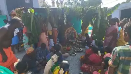 பாலக்கோடு: குத்தலஅள்ளி கிராமத்தில் பரமேஸ்வரன் உடனுறை பார்வதி சுவாமி திருக்கல்யாணம்