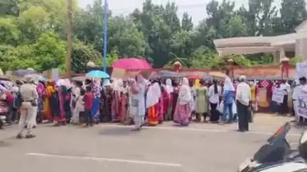 ସୁନ୍ଦରଗଡ ସହର: ଜିଲ୍ଲାପାଳଙ୍କ ଅଫିସ ସମ୍ମୁଖରେ ଧାରଣା ଓ ବିକ୍ଷୋଭ ପ୍ରଦର୍ଶନ କଲା ରାଷ୍ଟ୍ରୀୟ ଖ୍ରୀଷ୍ଟିୟାନ ମୋର୍ଚ୍ଚା