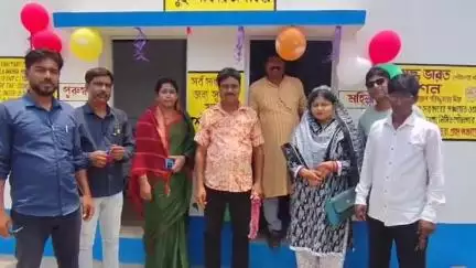 খয়রাশোল: বড়রা হাটতলায় নবনির্মিত শৌচাগারের উদ্বোধন করলেন পঞ্চায়েত প্রধান