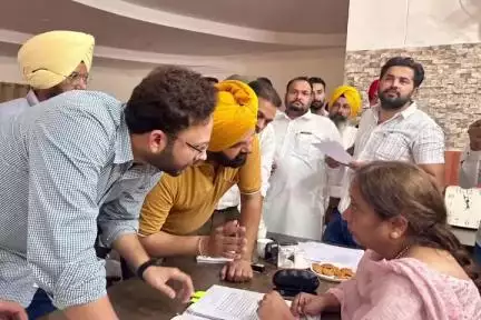 ਮਲੋਟ: ਕੈਬਨਿਟ ਮੰਤਰੀ ਬਲਜੀਤ ਕੌਰ ਨੇ ਮਲੋਟ ਹਲਕੇ ਦੇ ਲੋਕਾਂ ਦੀਆਂ ਸੁਣੀਆਂ ਸਮੱਸਿਆਵਾਂ, ਵਿਕਾਸ ਕਾਰਜਾਂ ਵਿੱਚ ਤੇਜ਼ੀ ਲਿਆਉਣ ਦਾ ਦਿੱਤਾ ਭਰੋਸਾ