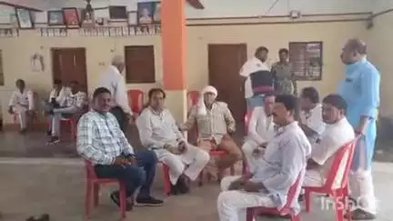 हरसूद: नया हरसूद: एआईसीसी प्रभारी ने कांग्रेस ग्रामीण जिला अध्यक्ष के लिए की वन टू वन चर्चा