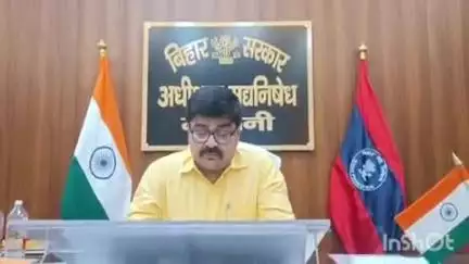 मधुबनी: उत्पाद विभाग ने जिले भर से 12 अभियुक्तों को किया गिरफ्तार, उत्पाद अधीक्षक ने दी जानकारी