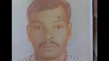ডিফু: কাৰ্বি আংলং জিলাৰ ডকমকাৰ যুৱক জলেশৰ গড় বহিঃ ৰাজ্যত নিৰুদ্দেশ, ডকমকাৰ তেলীবস্তিত সংবাদমাধ্যমক সদৰি কৰে নিৰুদ্দিষ্টৰ ভাতৃ