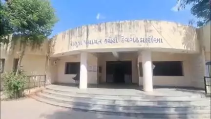 દેવગઢબારીયા: ગુણા સહિત દેવગઢ બારિયા તાલુકાના 46 ગ્રામ પંચાયત સામાન્ય ચૂંટણી માટે 220 સરપંચ મેદાનમાં