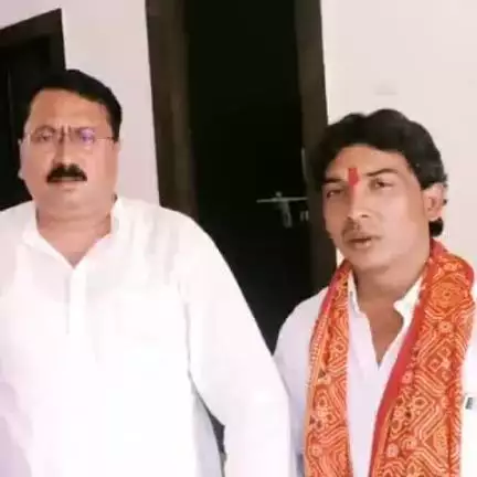 चुनार: भाजपा के अहरौरा मंडल के पदाधिकारियों की घोषणा, पदाधिकारियों को दी गई बधाई