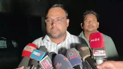 বঙাইগাঁও ভাগ: ধুবুৰীত শান্তি বিঘ্নিত কৰা লোকসকলক আটক কৰি আৰক্ষীক কঠোৰ ব্যৱস্থা ল'বলৈ চহৰত আমছুৰ কেন্দ্ৰীয় সভাপতিৰ দাবী