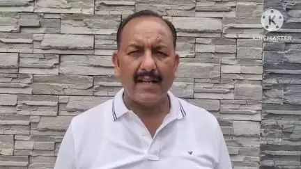 पिथौरागढ़: कांग्रेस प्रदेश प्रवक्ता महेंद्र लुंठी ने टकाना में वार्ता के दौरान बीजेपी के तीन साल के कार्यकाल को बताया निराशाजनक