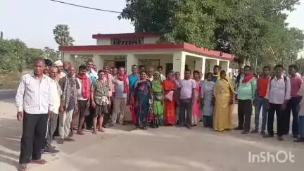 करायपरसुराय: डियावां हाल्ट पर एक्सप्रेस का ठहराव, एक जोड़ी ट्रेन का मांग, मूलभूत सुविधा का अभाव
#jansamasya