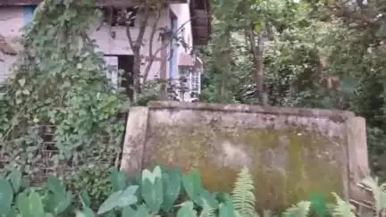শিৱসাগৰ: জহি-খহি গৈছে জয়সাগৰস্থিত বুনিয়াদী প্ৰশিক্ষণ কেন্দ্ৰৰ আৱাস গৃহ, কাণসাৰ নাই বিভাগীয় কৰ্তৃপক্ষৰ #jansamasya