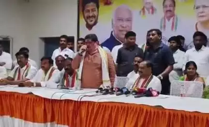 ఖమ్మం అర్బన్: ఖమ్మం జిల్లాలో స్థానిక సంస్థల ఎన్నికల్లో కాంగ్రెస్ అభ్యర్థుల గెలుపునకు కృషి చేయాలి:మంత్రి పొన్నం ప్రభాకర్  గౌడ్