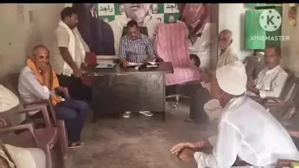 इस्लामपुर: इस्लामपुर राजद कार्यालय में विधायक राकेश कुमार रौशन ने लोगों की समस्याएँ सुनीं, समाधान का आश्वासन दिया