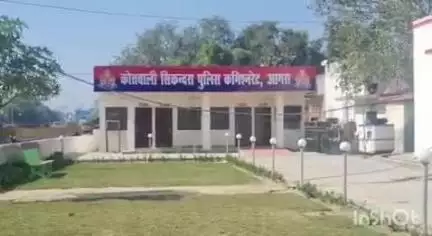 आगरा: दुष्कर्म का झूठा मुकदमा दर्ज कराकर पैसे मांगने वाली महिला अभियुक्ता को सिकंदरा तिराहे से किया गिरफ्तार