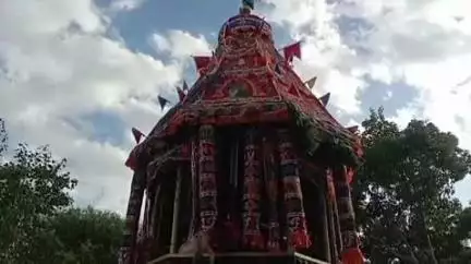 அருப்புக்கோட்டை: பாளையம்பட்டி பகுதியில் ஸ்ரீ வேணுகோபால சுவாமி வைகாசி வசந்த விழா தேரோட்டம் ஏழு ஆண்டுகளுக்கு பின்பு நடைபெற்றது
