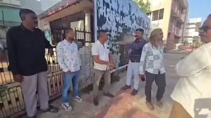 હિંમતનગર: બોરીયા ગામના ખેતરો એક તરફ થઈ જતા ઓવરબ્રીજ બનાવવાની સ્થાનિકોની માગ
#jansamasya
