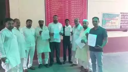 कैराना: कैराना नगरपालिका के सभासदों ने फर्जी टेंडरों को निरस्त करने सहित विभिन्न मांगों को लेकर एसडीएम को दिए अलग-अलग पत्र