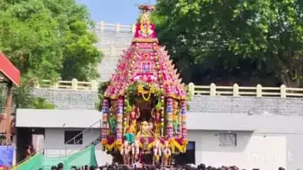 வாலாஜா: ரத்தனகிரியில் அருள்மிகு பாலமுருகன் திருக்கோவிலில் வைகாசி விசாக பிரமோற்சவ தேர் திருவிழா விமர்சியாக நடைபெற்றது