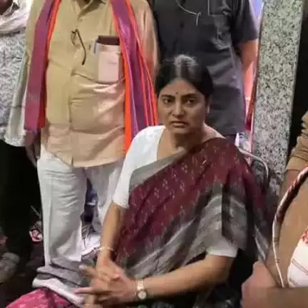 चुनार: अहरौरा में पूर्व नगर पालिका परिषद अध्यक्ष के निधन पर केंद्रीय मंत्री अनुप्रिया पटेल ने व्यक्त की शोक संवेदना