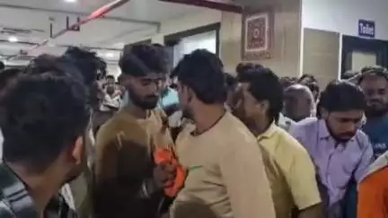 मुरैना नगर: जौरा से रेफर किशोरी की गनेशी हॉस्पिटल में इलाज के दौरान मौत, परिजनों का हंगामा