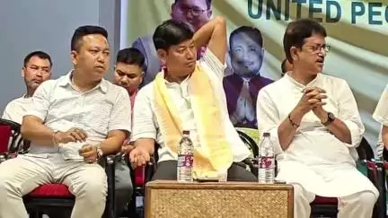 কোকৰাঝাৰ ভাগ: চহৰৰ বড়োফা কালচাৰেল কমপ্লেক্সত ইউপিপিএল দলৰ এখন সাংগঠনিক বৈঠক অনুষ্ঠিত হয়