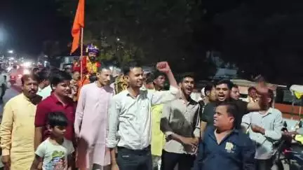 खिलचीपुर: हिंदू साम्राज्य दिनोत्सव धूमधाम से मनाया गया, ढोल-नगाड़ों के साथ नगर में निकला चल समारोह