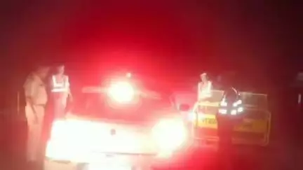 सिणधरी: ऑपरेशन अनामिका के तहत 14 काली फिल्म और 19 बिना नम्बरी वाहनों सहित कुल 60 कार्यवाही की गई