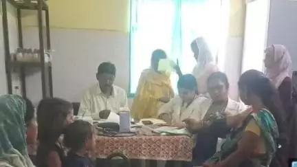 गिद्धौर: गिद्धौर सामुदायिक स्वास्थ्य केंद्र में गर्भवती महिलाओं की हुई मुफ्त जांच