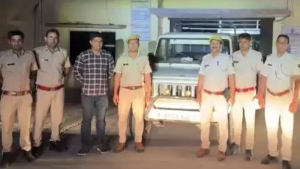 हनुमानगढ़: जंक्शन में रात्रि के समय घर के आगे से चोरी की गई पिकअप गाड़ी पुलिस ने की बरामद, हनुमानगढ़ एसपी के निर्देश पर की कार्रवाई