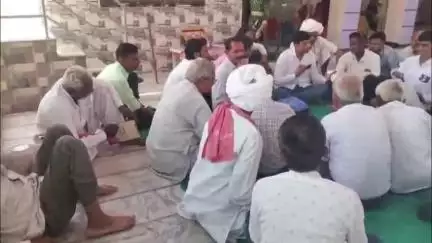 आबू रोड: आबूरोड के मावल स्थित वासड़ा में प्रजापति कुंभकार समाज की तहसील स्तर पर हुई बैठक, सर्वसम्मति से चुनाव संपन्न