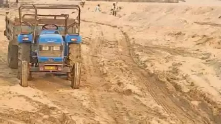 गोमिया: बोकारो के सभी घाटों पर बालू उठाव पूरी तरह बंद, उल्लंघन करने पर होगी कानूनी कार्यवाही
