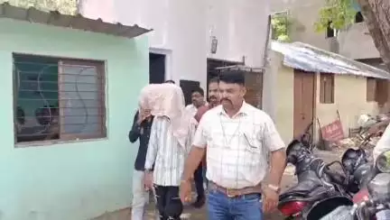 अकोला: अकोल्याच्या जुने शहर पोलिसांची छापा कारवाई, ३ चोरीच्या दुचाकी जप्त..