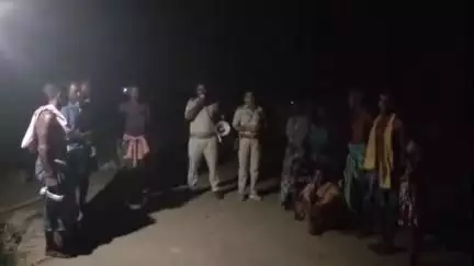 ରେଢାଖୋଲ: ବଡସାହୀର ସେକ୍ସନର ତାଲବେଡା ଓ ସାପଲହରା ଗ୍ରାମରେ ହାତୀ ଦାଉରୁ ମଣିଷ ସୁରକ୍ଷା ନେଇ ସଚେତନତା କାର୍ଯ୍ୟକ୍ରମ ଅନୁଷ୍ଠିତ