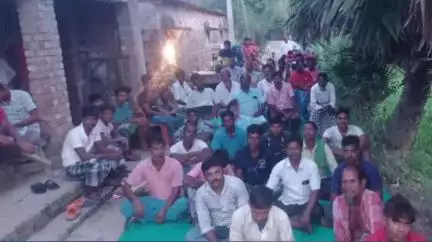 কুলতলি: সমবায় সমিতি নির্বাচনকে কেন্দ্র করে শ্যামনগর মৌজার২০০ও ২০১ নম্বর বুথে অনুষ্ঠিত হলো তৃণমূল কংগ্রেসের কর্মী সভা