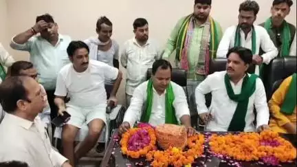छिबरामऊ: आज छिबरामऊ के सौसैया अस्पताल में पहुंचे भारतीय किसान यूनियन किसान के राष्ट्रीय अध्यक्ष