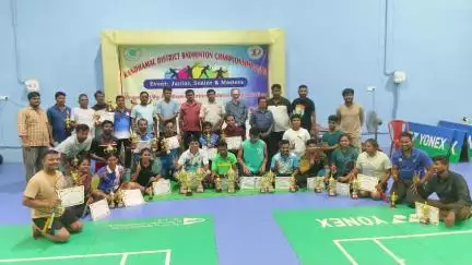ଫୁଲବାଣୀ ସହର: ଫୁଲବାଣି ଠାରେ କନ୍ଧମାଳ ଜିଲ୍ଲା ସ୍ତରୀୟ ବ୍ଯାଡମିଣ୍ଟନ ଟୁୁର୍ଣ୍ଣାମେଣ୍ଟ:ସବ୍ଯସାଚୀ ଦଲାଲ ଚମ୍ପିଅନ ସମ୍ବିତ ପ୍ରଧାନ ରନର୍ସଅପ୍
