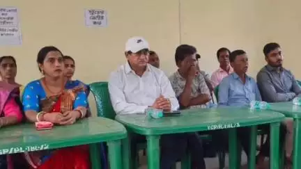 রাজনগর: আগামী বিধানসভা নির্বাচনকে পাখির চোখ করে রাজনগরের তাঁতিপাড়া ও গাংমুড়ি অঞ্চলে তৃণমূলের সাংগঠনিক সভা, উপস্থিত ব্লক সভাপতি