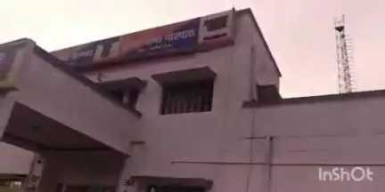 गोहपारु: गोहपारू पुलिस ने मारपीट मामले में फरार वारंटी को मुख्य बाजार से किया गिरफ्तार, सोमवार को दी जानकारी