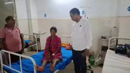 କାମାକ୍ଷାନଗର: କେରଜୁଳି ଗ୍ରାମ ମୁଣ୍ଡାସାହିରେ ବ୍ରଜାଘାତରେ ଜଣେ ମହିଳା ଗୁରୁତର, କାମାକ୍ଷାନଗର ମେଡ଼ିକାଲରେ ଭର୍ତ୍ତି