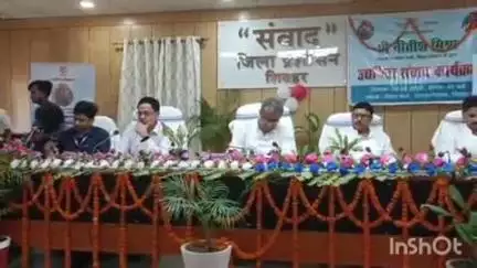 शिवहर: बिहार सरकार के उद्योग मंत्री ने 1454 योजना के तहत ₹38.29 करोड़ की राशि का किया वितरण