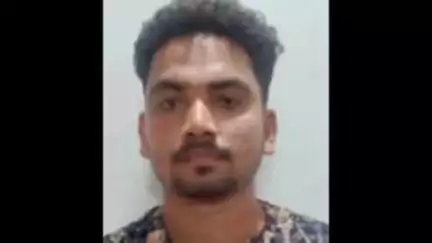 ഹൊസ്ദുർഗ്: കാഞ്ഞങ്ങാട്ട് ഓട്ടോറിക്ഷയിൽ കടത്തിയ അയ്യായിരത്തിലേറെ നിരോധിത പാൻ മസാല പാക്കറ്റുകൾ പിടികൂടി